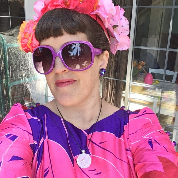 Meet your Posher, Elsa - Picture 3 of 13